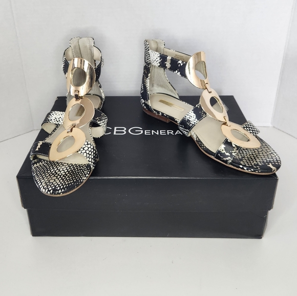 BCBGeneration Faroh Sandals Gladiator Flats VIP Snake Gold 5.5M BCBG Shoes - Picture 14 of 15